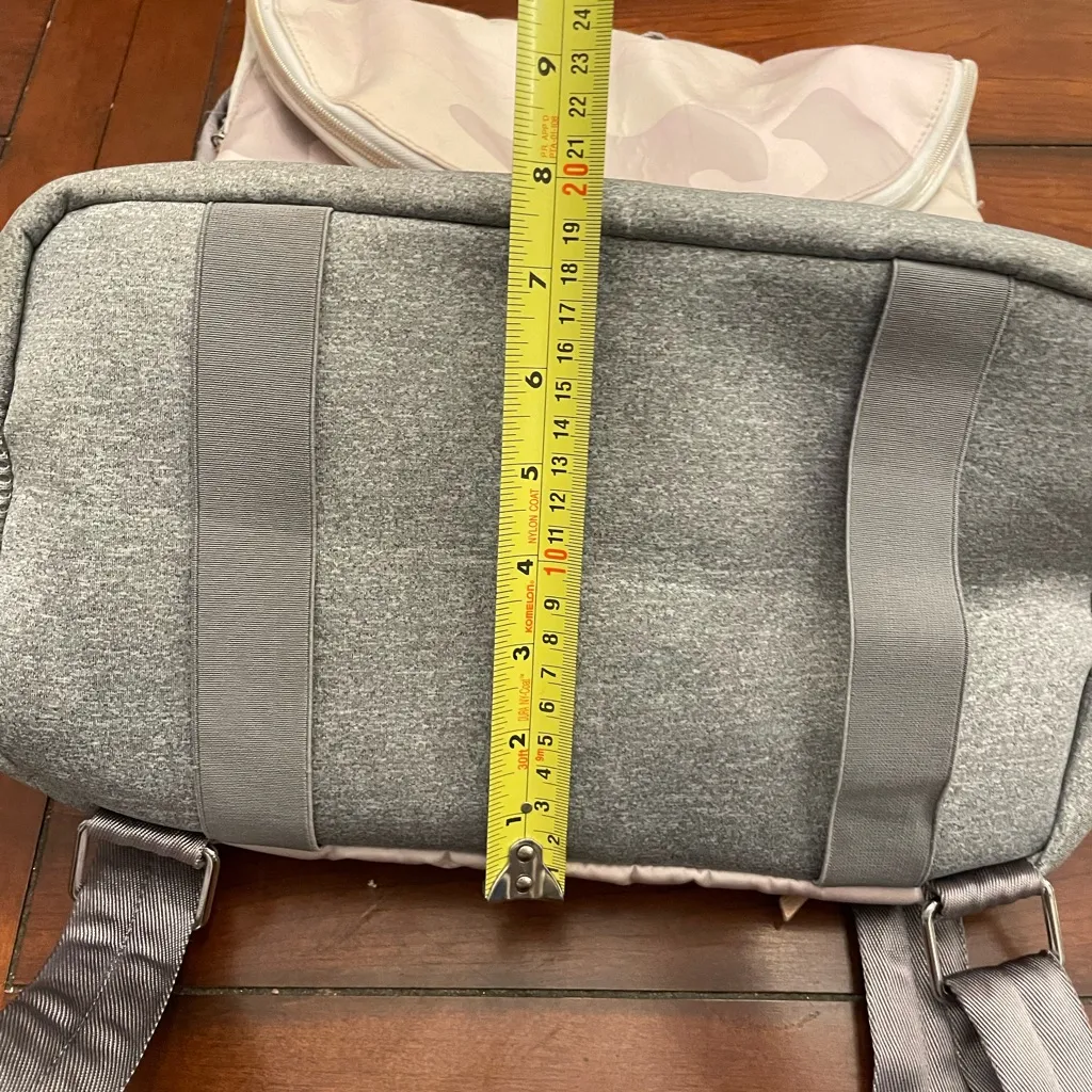 Stella +‎ Dot Blush Camo Crush It Backpack - Image 7