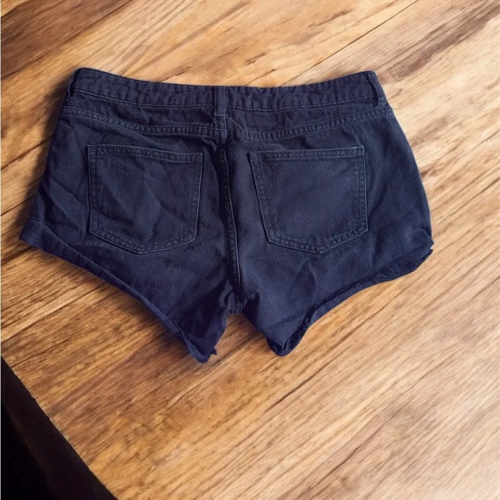 Noisy May Black  shorts size M - Image 2