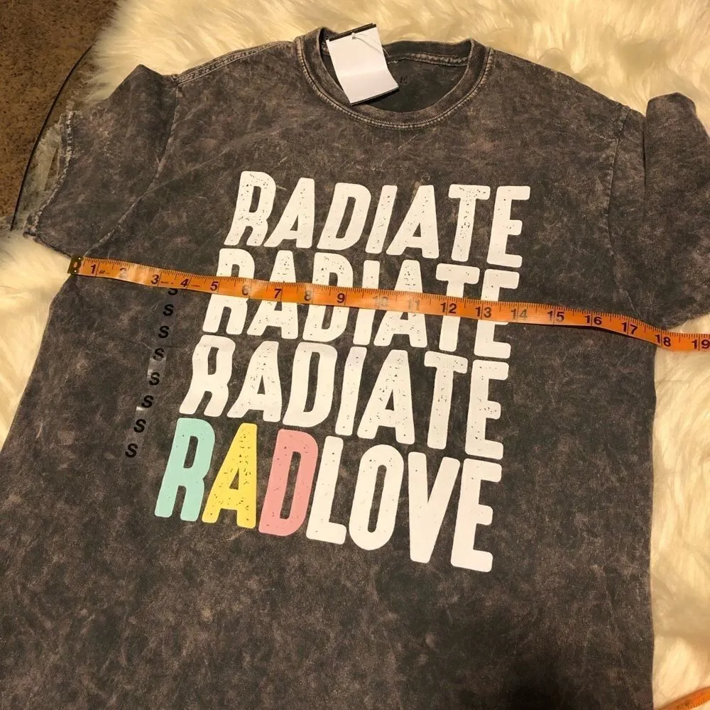 Awake radiates rad love, pride tee sz small - Image 5