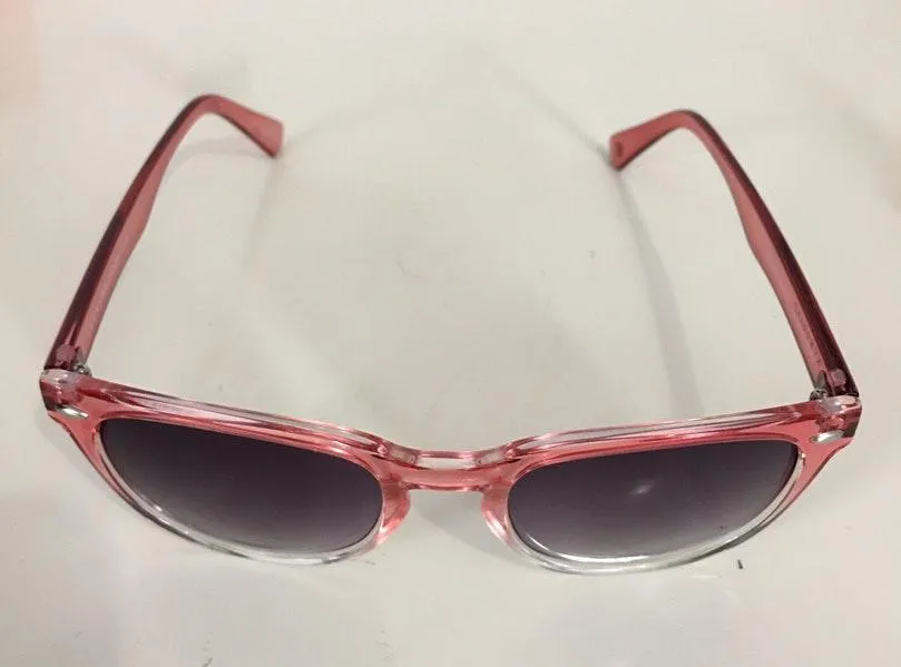 Lucky Brand Pink Gradient Twilight Sunglasses 52 21 149 - Image 2