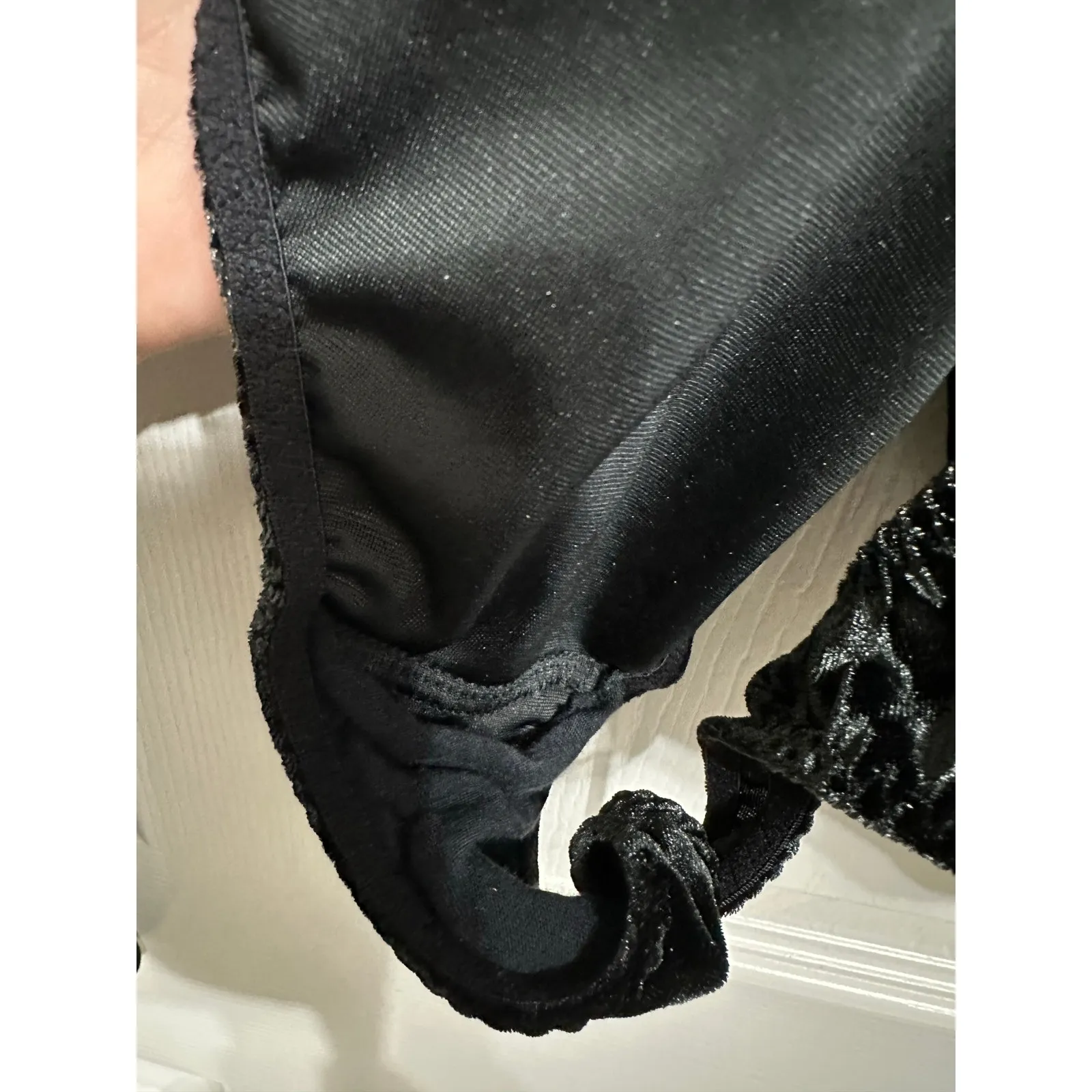 Victoria Secret plunge v-neck crushed velvet black open back bodysuit size‎ M/L - Image 4