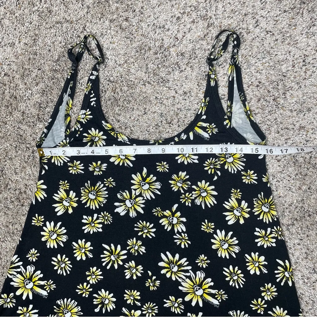 Lauren Moshi Zena Skull Daisy Flowers Floral Low Scoop Back Tank Top Extra Small - Image 9