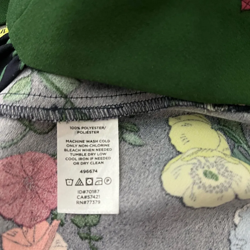 Ann Taylor Floral Flutter Sleeve Kimono Wrap Top - Image 10