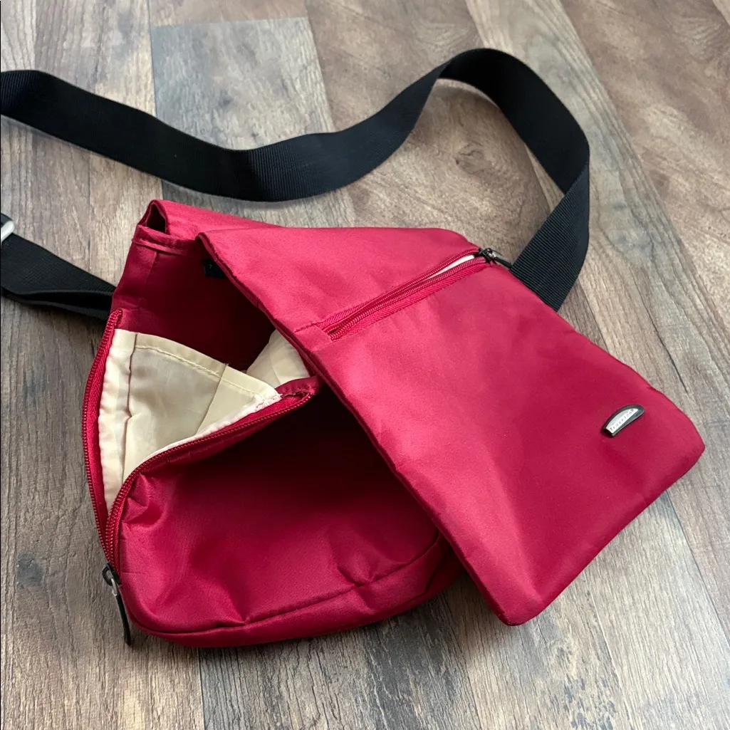 Travelon Crossbody Bag Red Travel Sling bag adjustable strap - Image 5