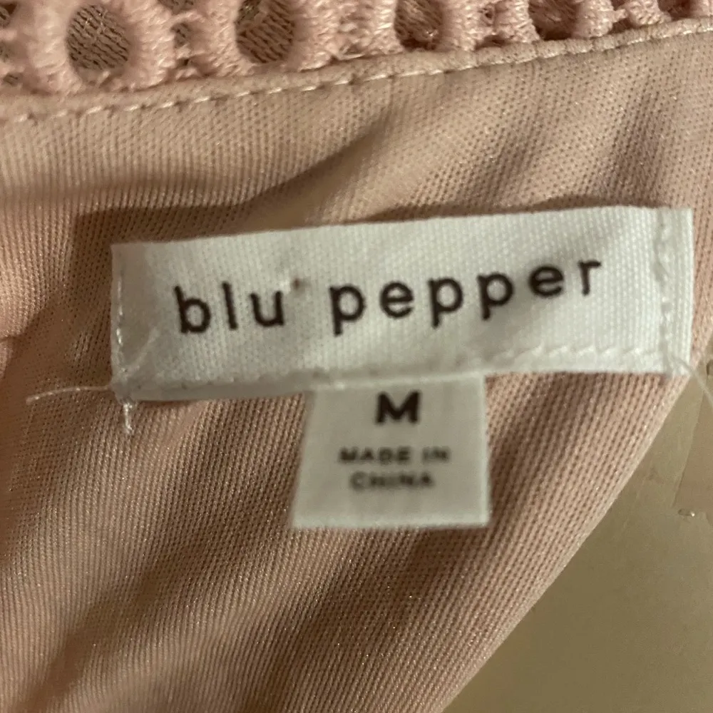 Blu Pepper Lace Dress Size M👗 - Image 5