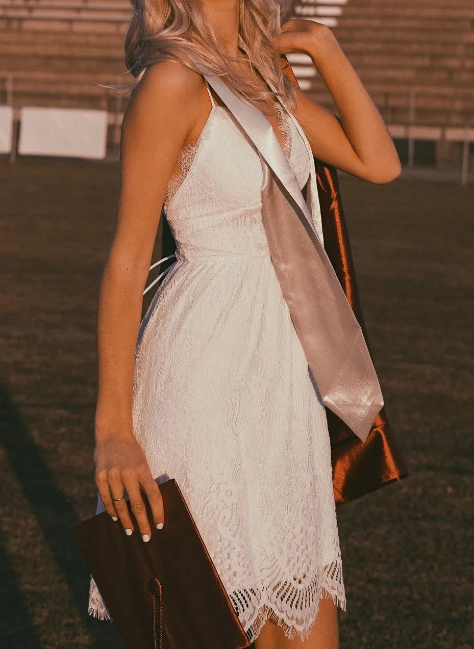 white grad dress  - Image 4