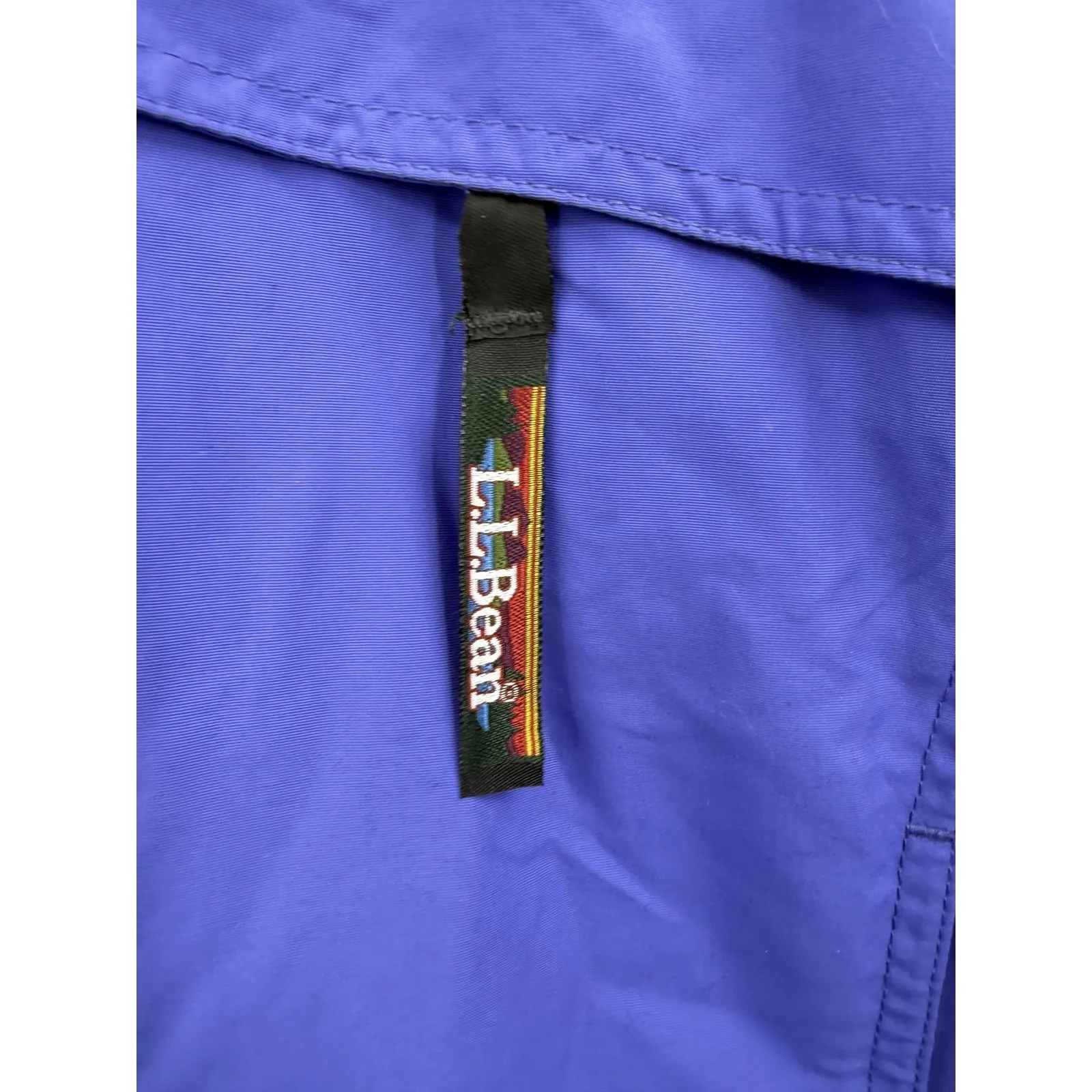 L.L.Bean Jacket Womens Petite Medium Purple Hooded Pullover Anorak Nylon Warm Size undefined - Image 2