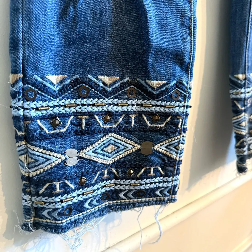 Driftwood Colette Embroidered Straight Leg Jeans - Image 4