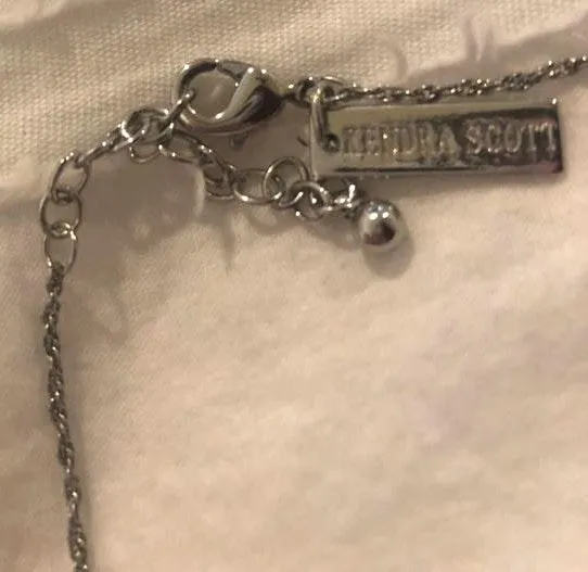 Kendra Scott necklace - Image 5