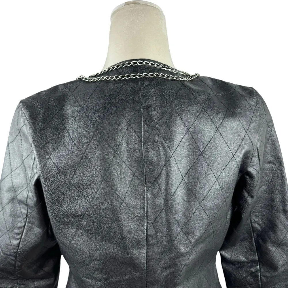 Boston Proper Genuine Leather Cropped Biker Jacket Metallic Chain Trim Size 4 - Image 8