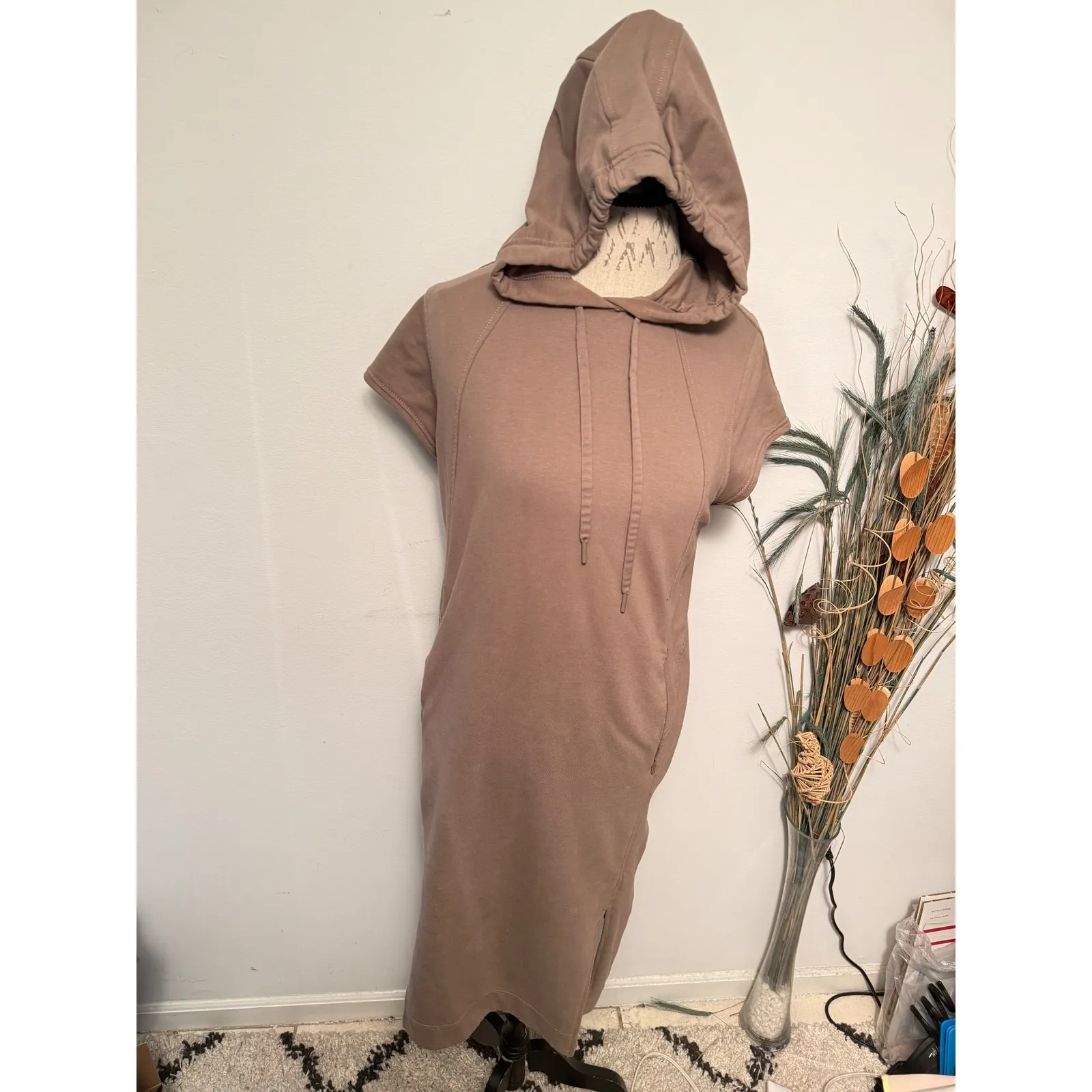 Athleta Hooded Short Sleeve Midi Dress Taupe XS TP - Image 2