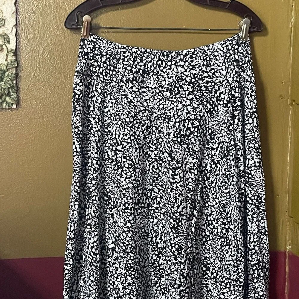 Japna size large high low midi skirt. Wide waist band faux wrap - Image 3