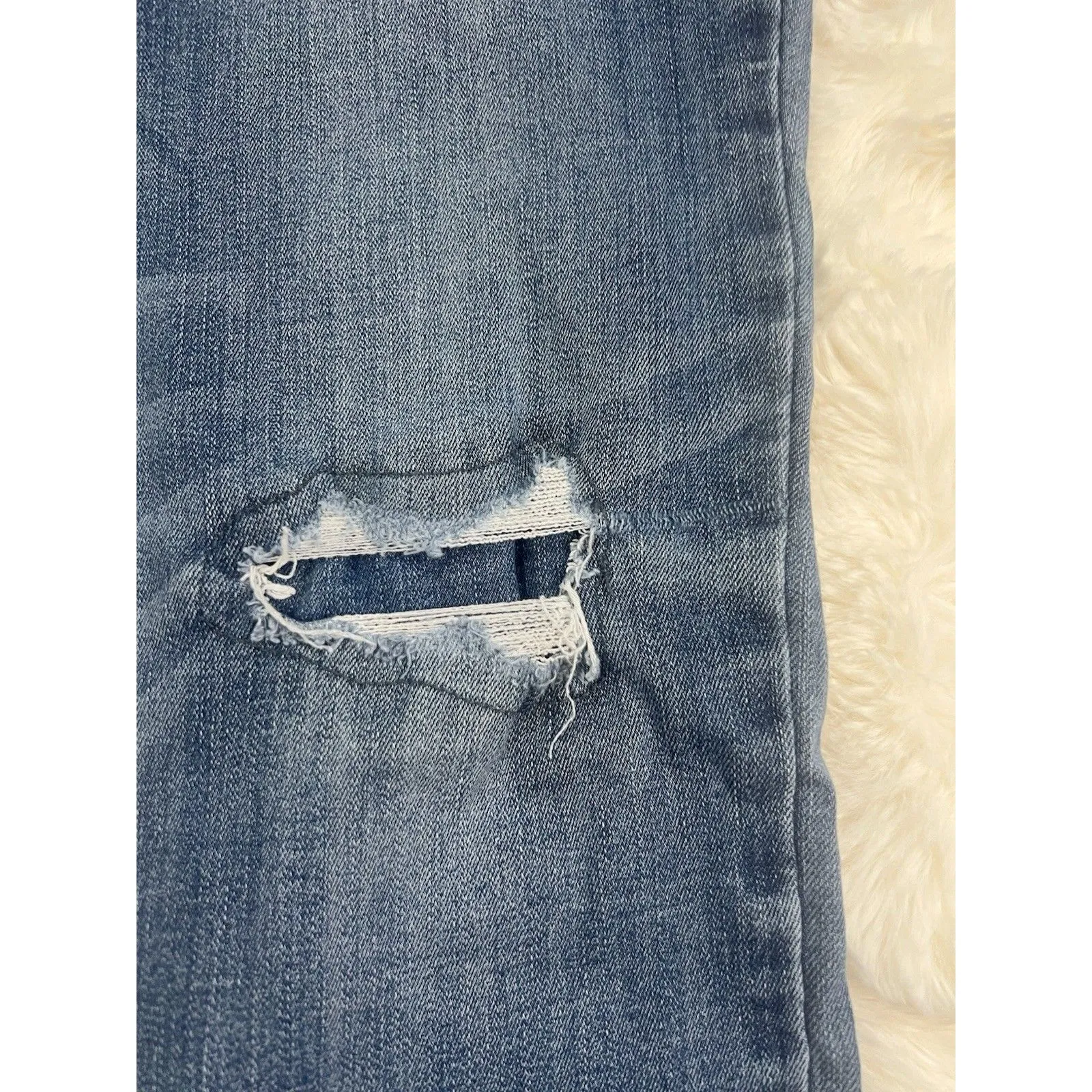 Judy Blue Womens sz 7/28 Distressed Denim Jeans - Image 2