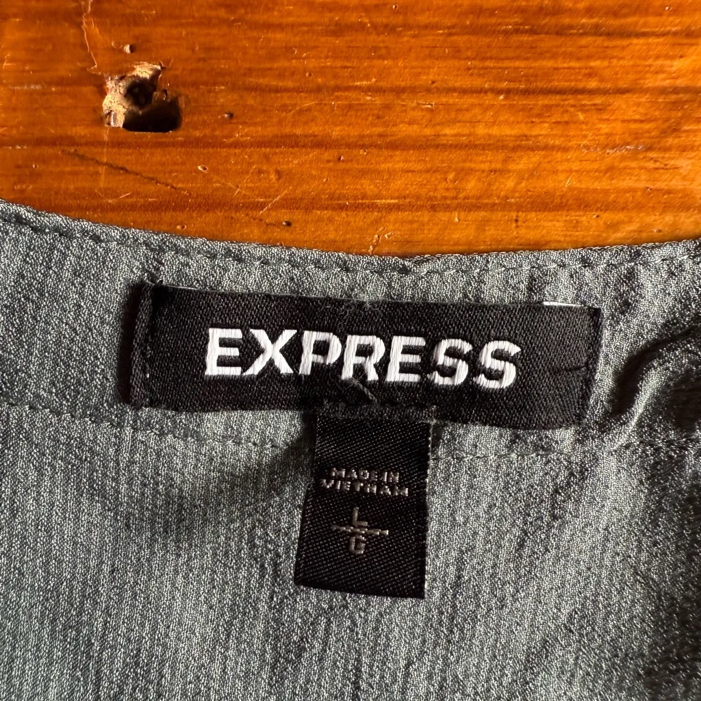 Express blouse size L - Image 2