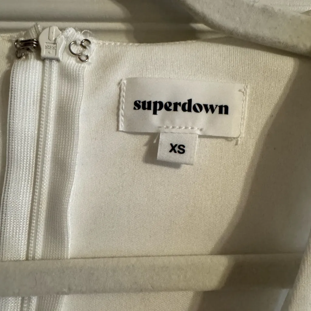 superdown  White Mini Dress - Image 2