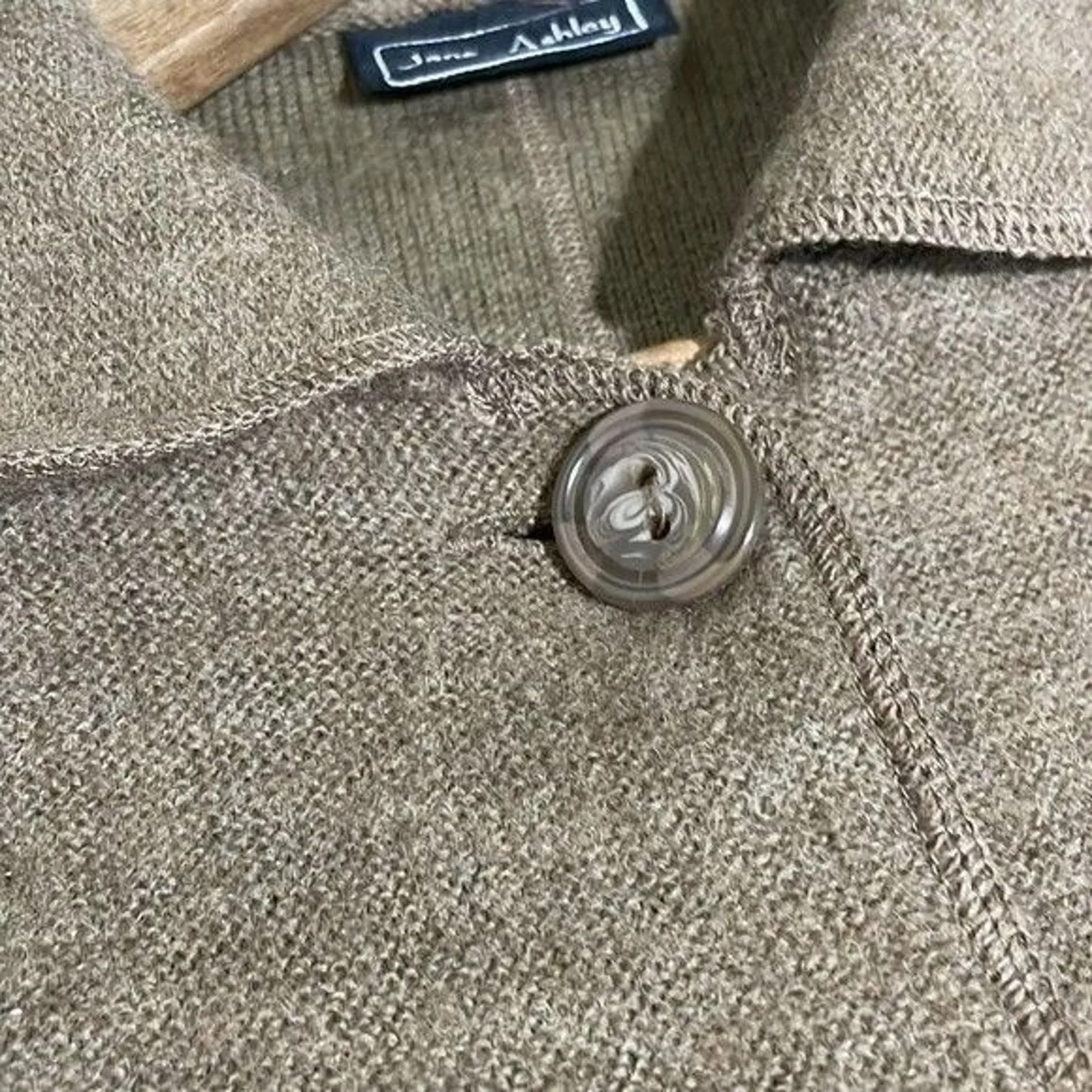 Jane Ashley Women’s XL Camel Brown Wool Blend Collared Button Cardigan Sweater - Image 12