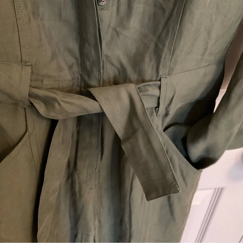 Guess TIE-BELT JUMPSUIT  size X-small - Image 11