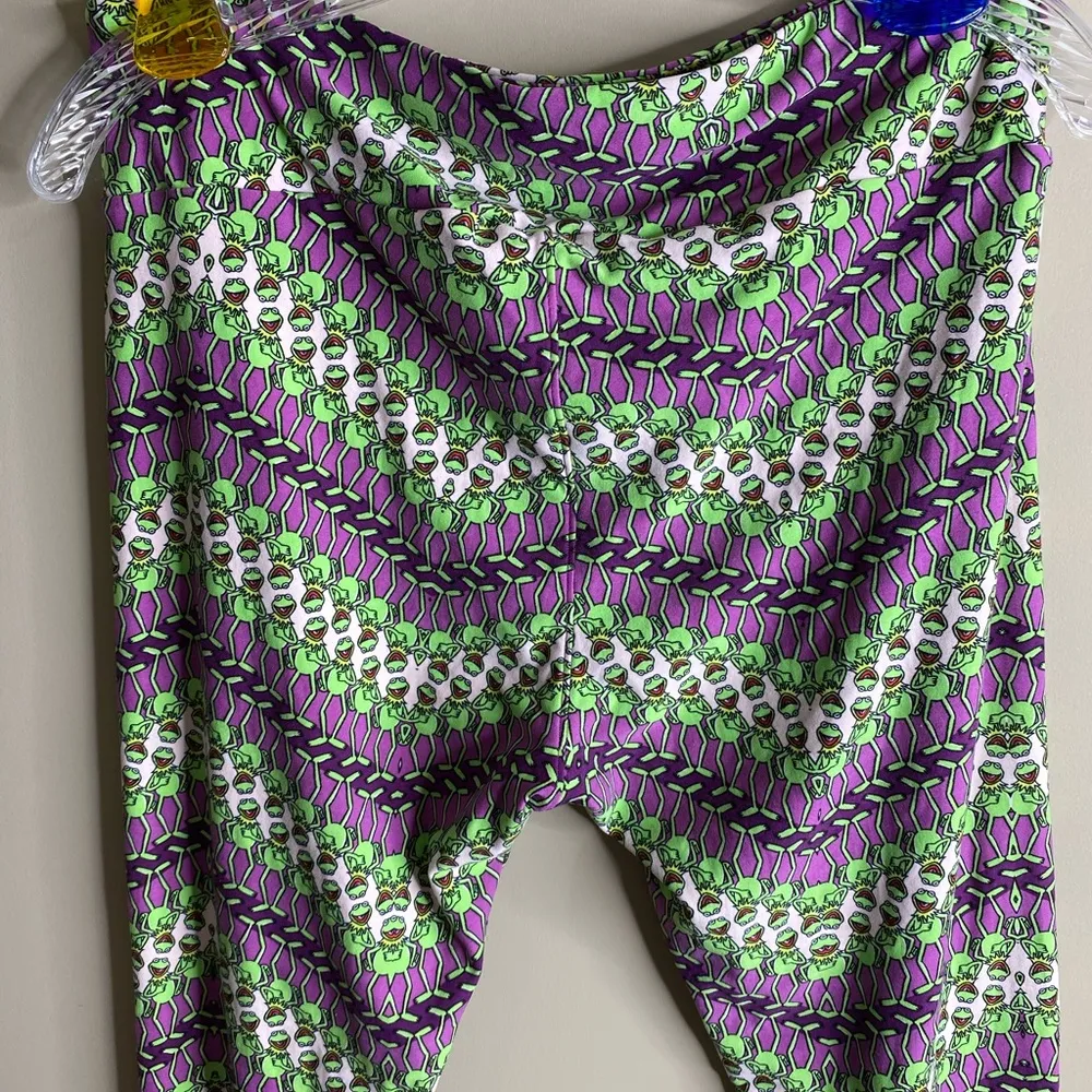 Lula Roe TC Kermit the Frog Leggings - Image 6