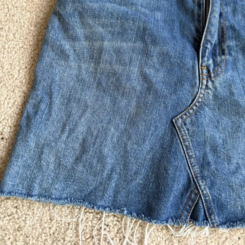 Zara Jean Skirt Womens Blue Y2K festival Denim Flat raw hem Front Mini medium - Image 3