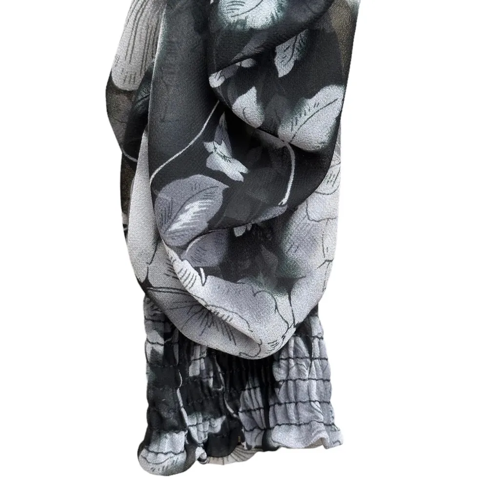 Adora Black and Gray Floral Tiered Smock Ruffle Mini Dress XS - Image 4