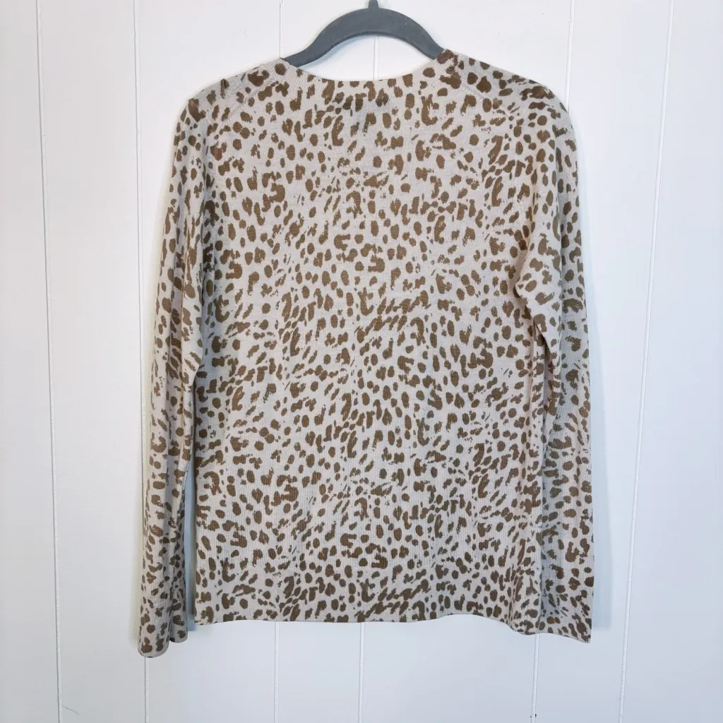 Banana Republic Cream Leopard Print Wool Sweater M - Image 3