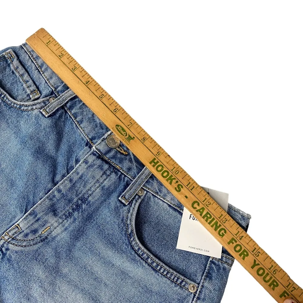 FOREVER 21 MOM Short High Rise Relaxed Shorts Women's Sz 26 Blue Jeans - Image 6