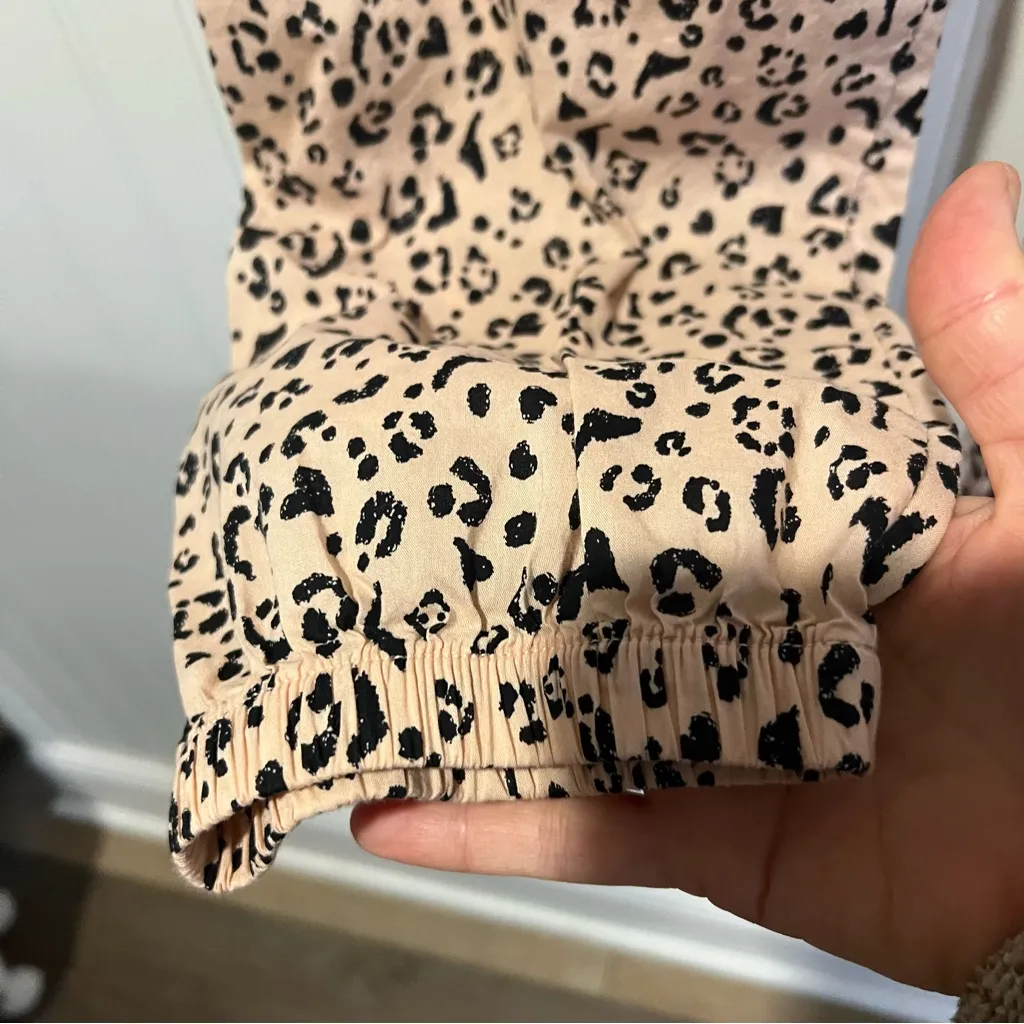 Victoria's Secret Tan Black Cheetah Print High waist Jogger PJ pants size medium - Image 8
