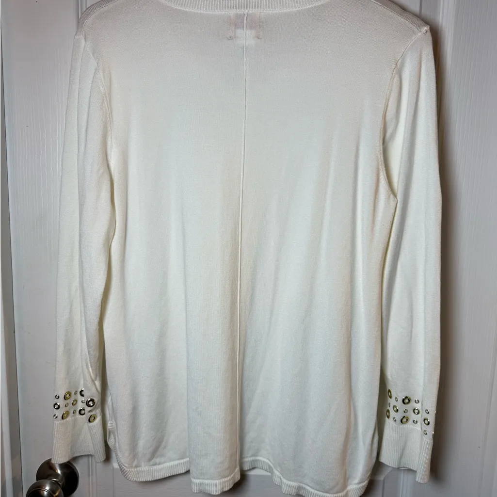 RUDY Rd. Sweater Knit
Grommet Embellished Trim Women’s Sweater size M White Size M - Image 6