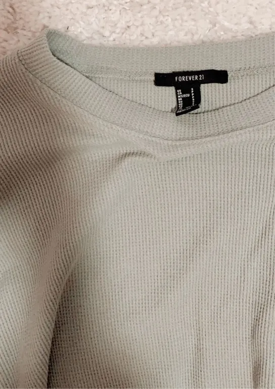 Forever 21 Croptop - Image 2