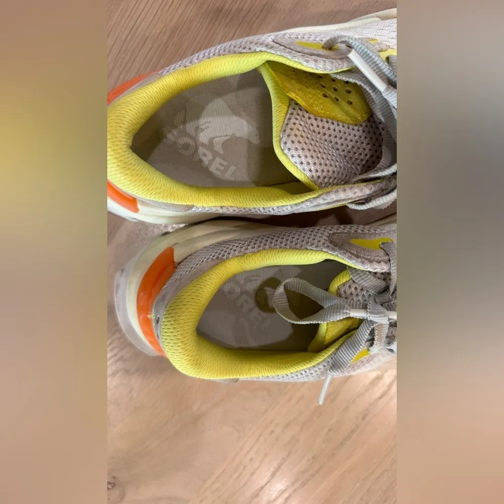 Sorel Women's Kinetic RNEGD Lace Shoes dark stone light green orange size 9 - Image 6