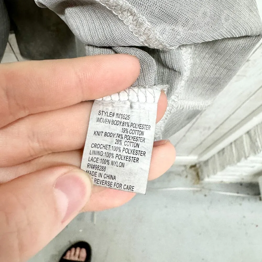 Cal Style Tunic Top Blouse Women Large Lagenlook Boho Gray Layered Crochet Boho - Image 4