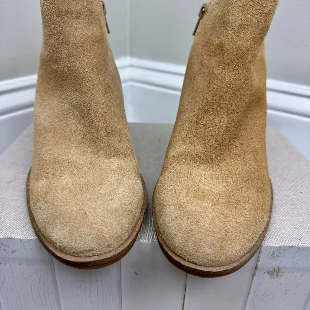 Alex‎ Marie Gleneva Nubuck Chelsea Block Heel Booties Brown/Tan Zip Up Size 9 - Image 3