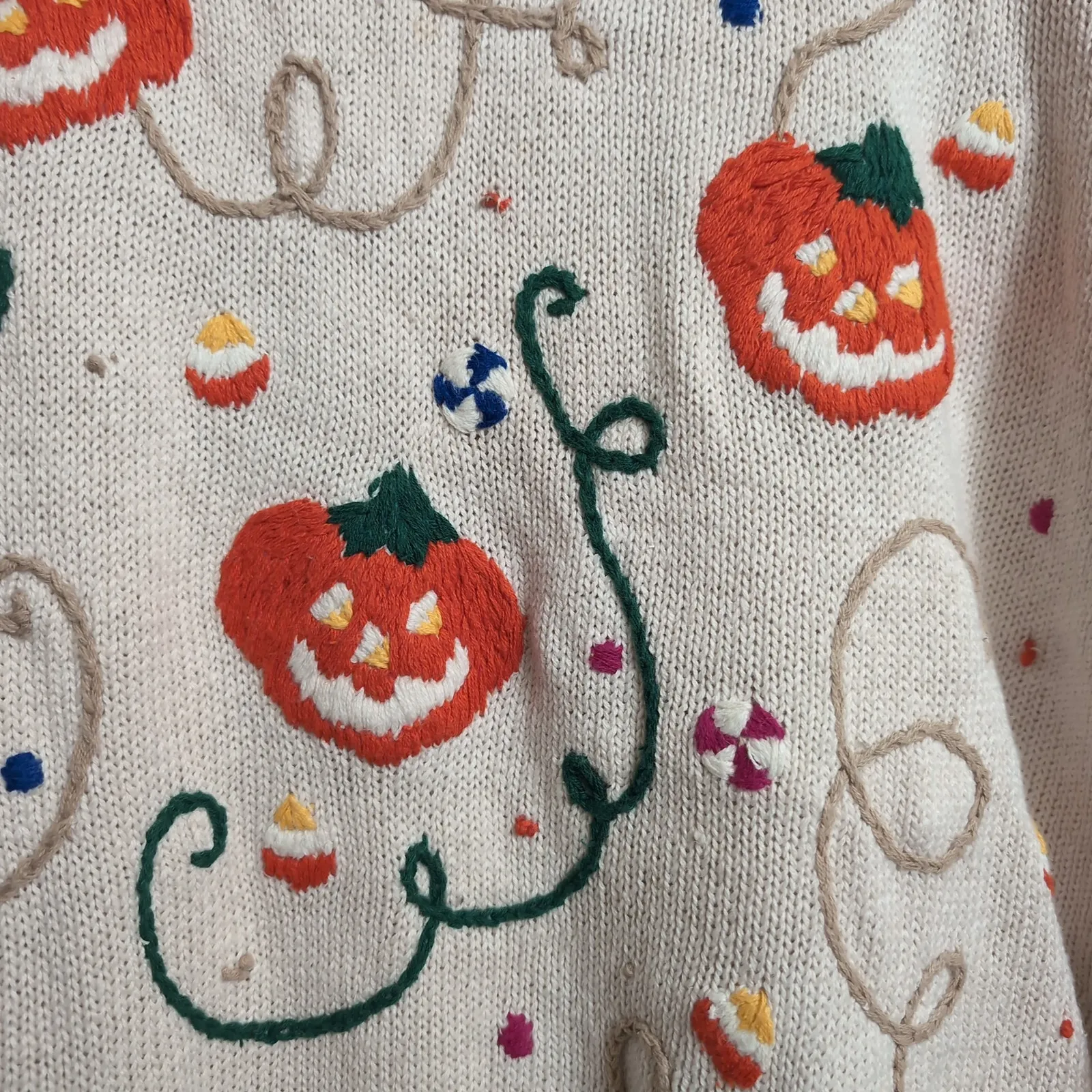 Basic Editions Halloween Sweater Vintage Pumpkins Candy Corn Novelty M Orange Size M - Image 2