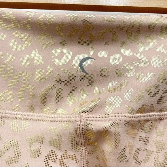 NWT Zyia Active Gold Leopard Light N Tight Hi-Rise 7/8 Legging Women’s Size 2 - Image 9