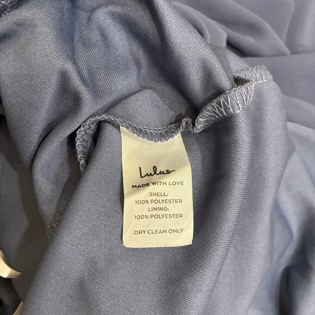 NWT Lulus Women’s Heavenly Hues Denim Blue Deep V-neck Maxi Dress Size XS - Image 7