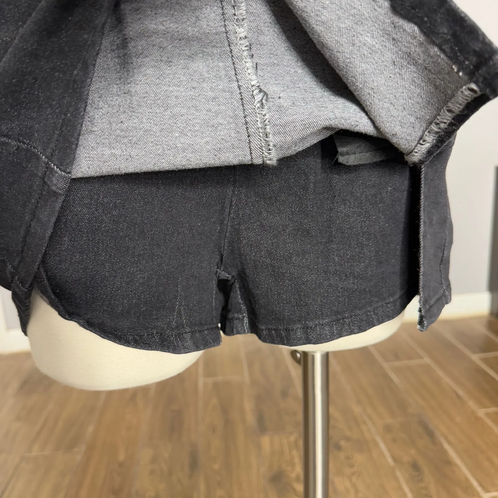 Luvamia Women Black High Waist Denim Mini Skort Side Split, L Size L - Image 3