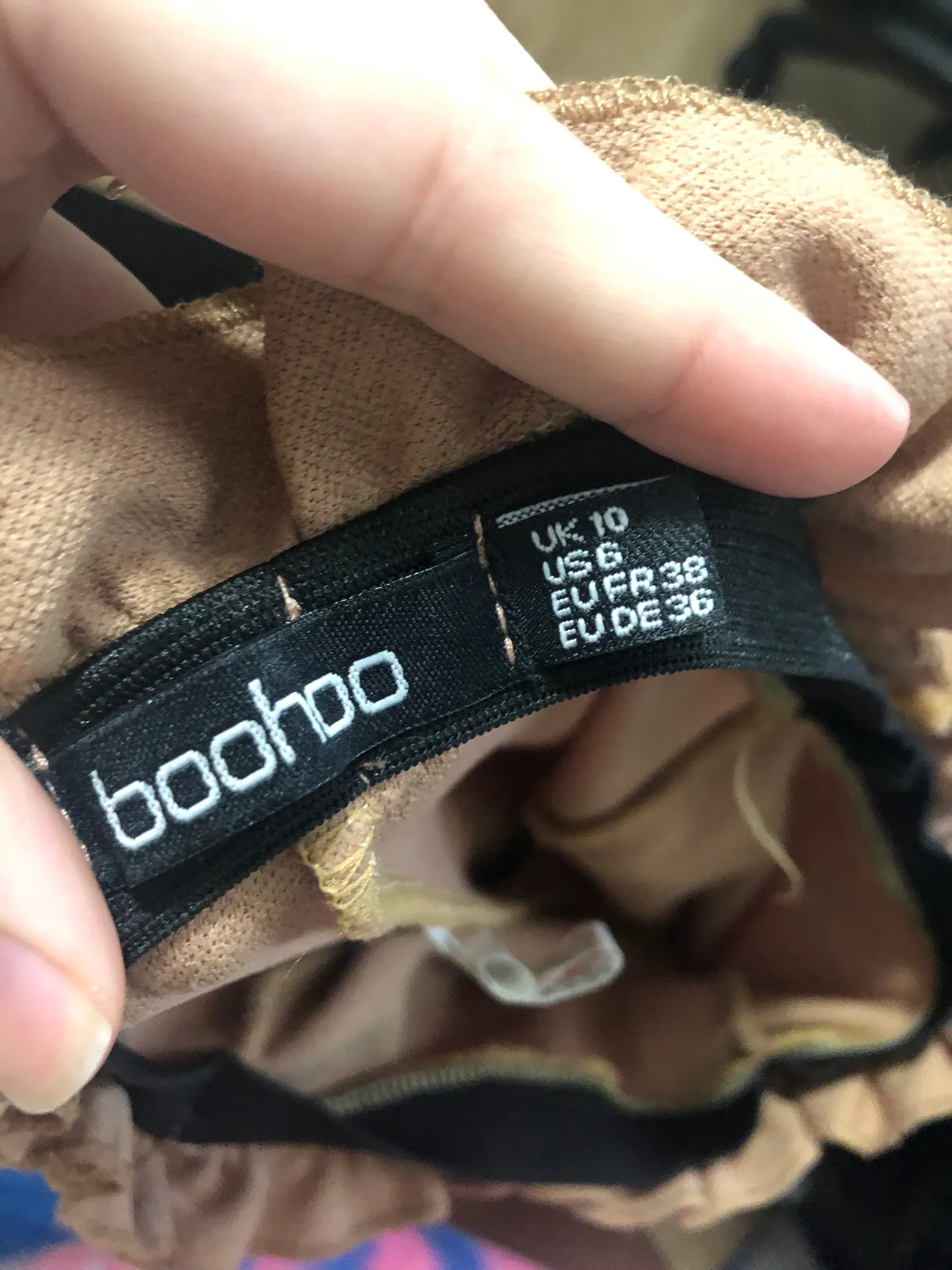 Boohoo tan flare pant - Image 4