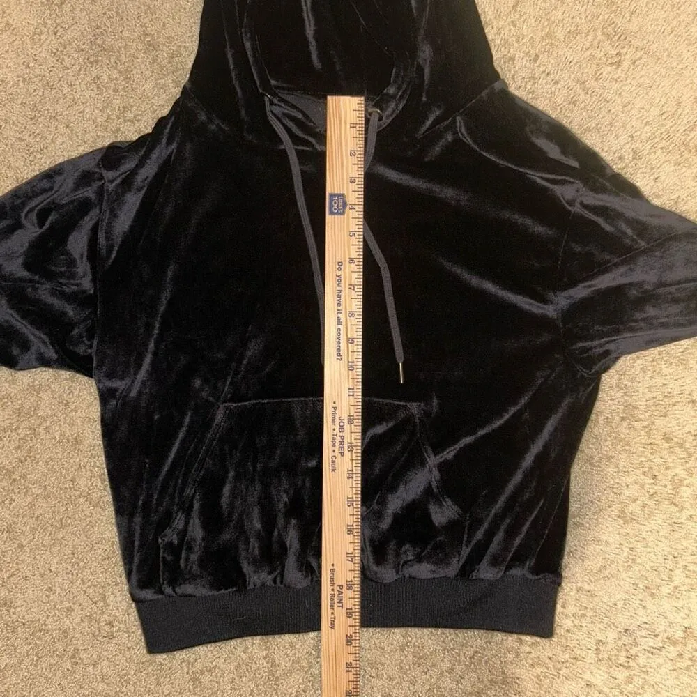 Alice‎ + Olivia black velour hoodie kangaroo pocket size XS NEW - Image 7