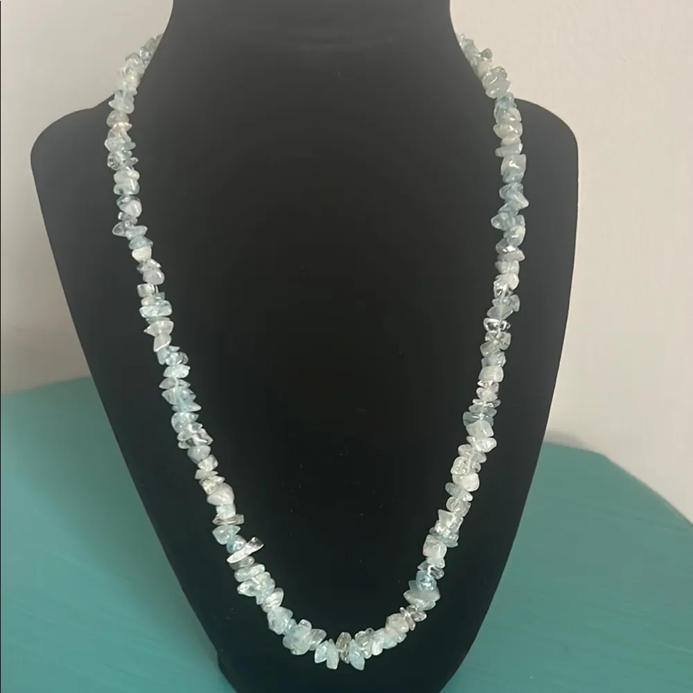 Vintage Artisan Aquamarine Sea Blue Chip - Image 6