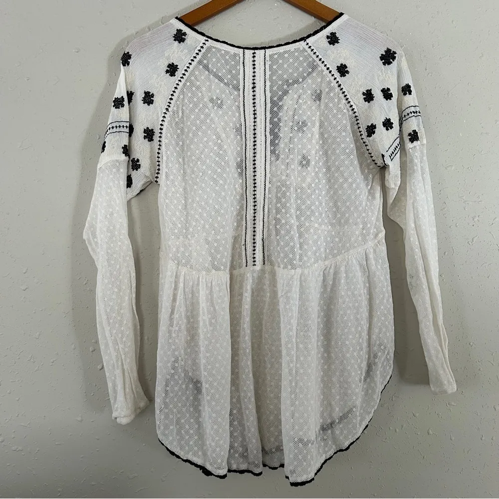 Free People White Black Floral Flowy Boho Bohemian Blouse Small - Image 4