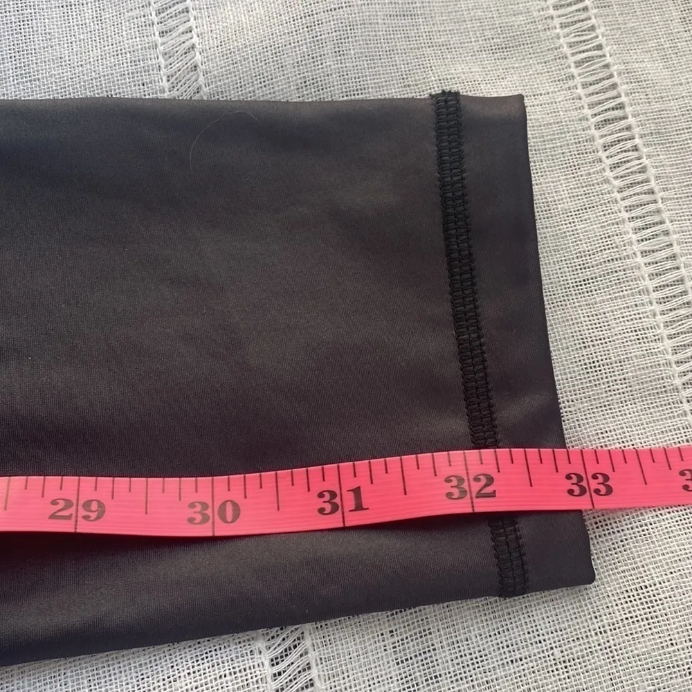 Zyia Active yoga pants. - Image 9