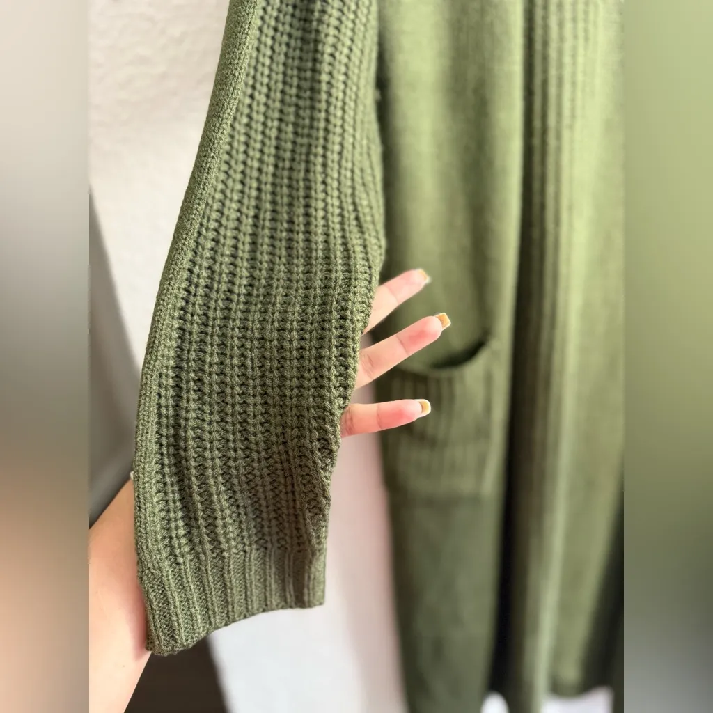 Cardigan Poof Aparel Elegant Olive Women's Size S - Image 3