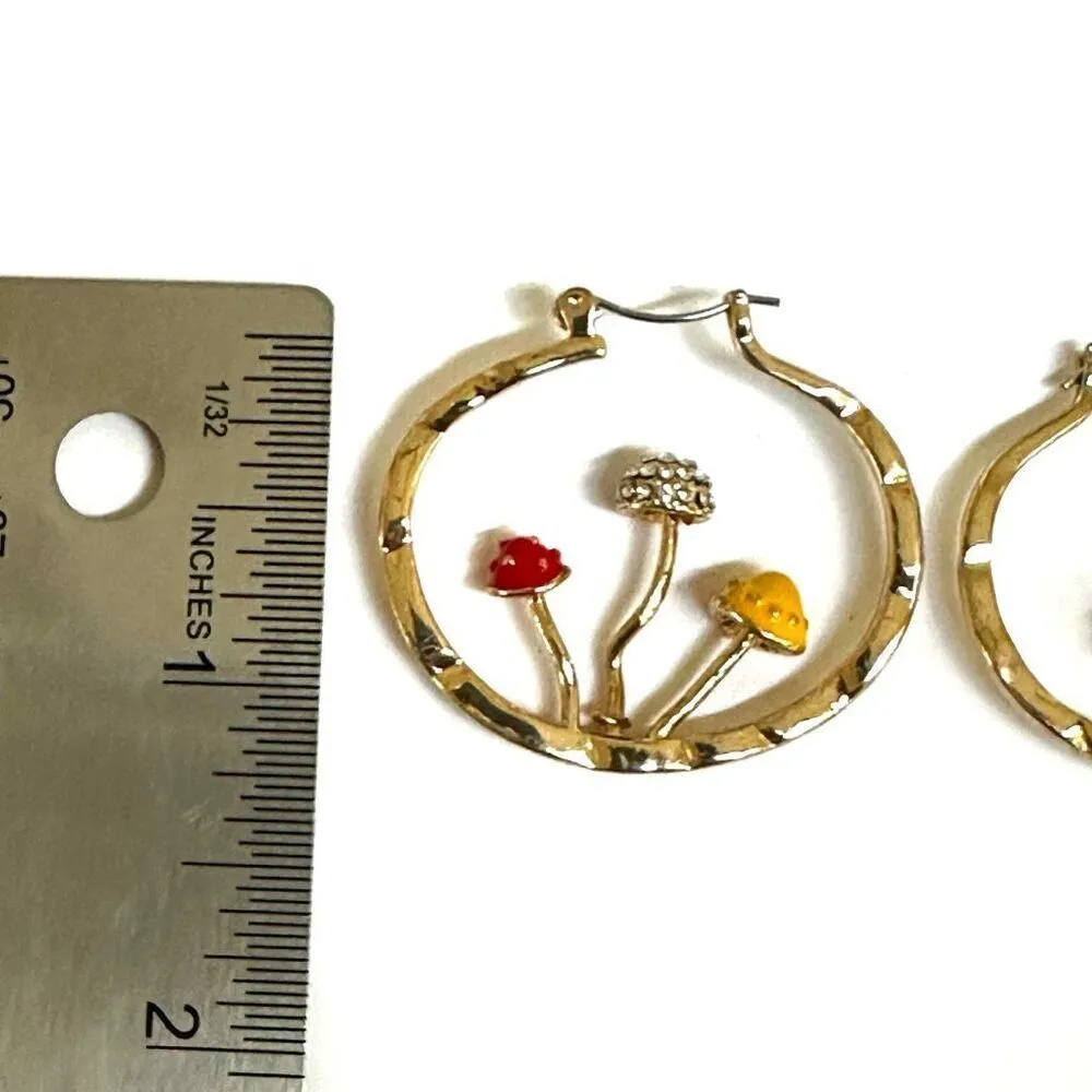 Gold tone mushroom hoop earrings - Image 7