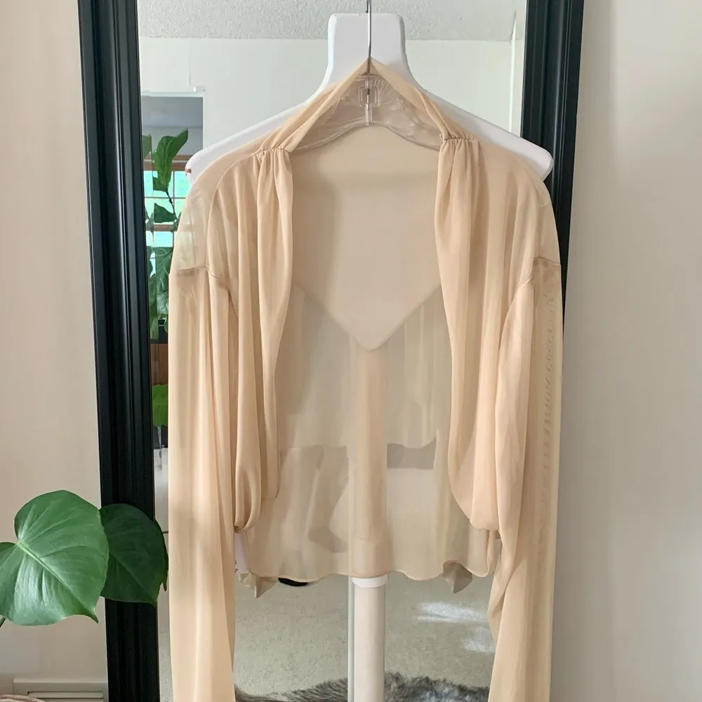 NEW Nude Sheer Wrap Size M - Image 3