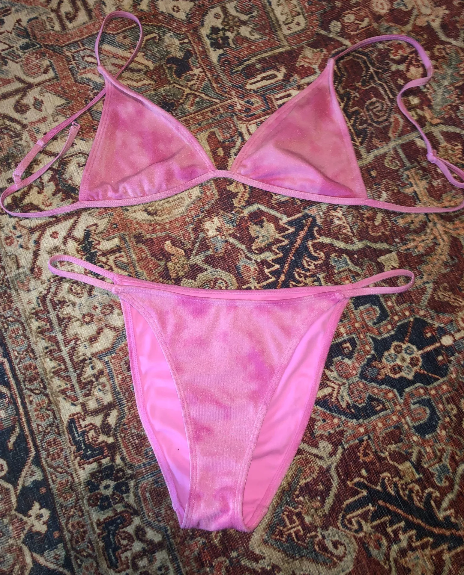 Kendall + Kylie Pink Tye-Dye Swim Set - Image 2