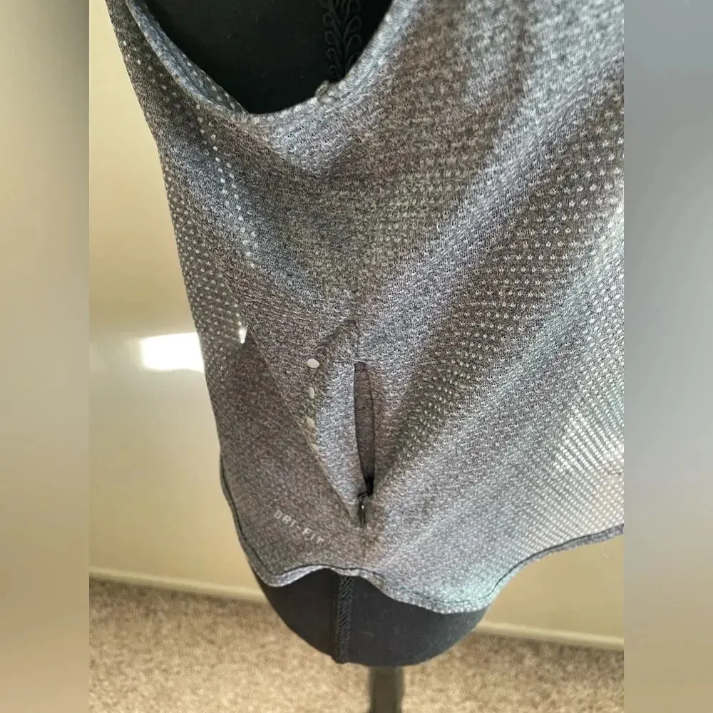 Nike dry fit tank top  - Image 5