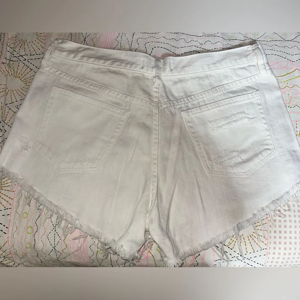 NWT Free People We The Free Loving Good Vibrations Cut off Shorts - Spring White - Image 6