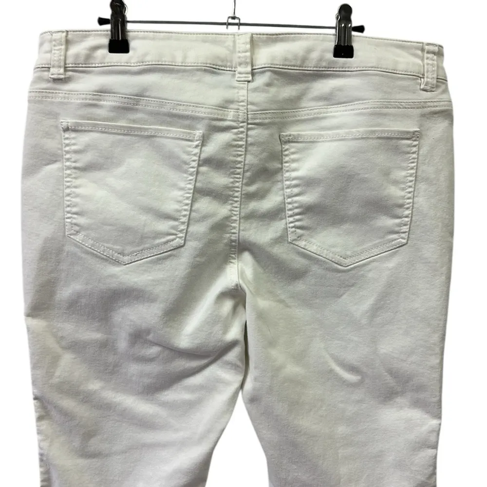 Style & Co White Stretch Denim Mid Rise Cropped Capri Jeans Womens Petite 14 - Image 4