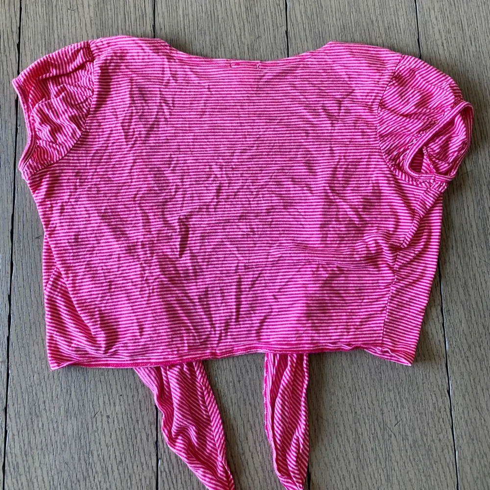 Old Navy Pink Striped Tie-Front Shrug - Image 2