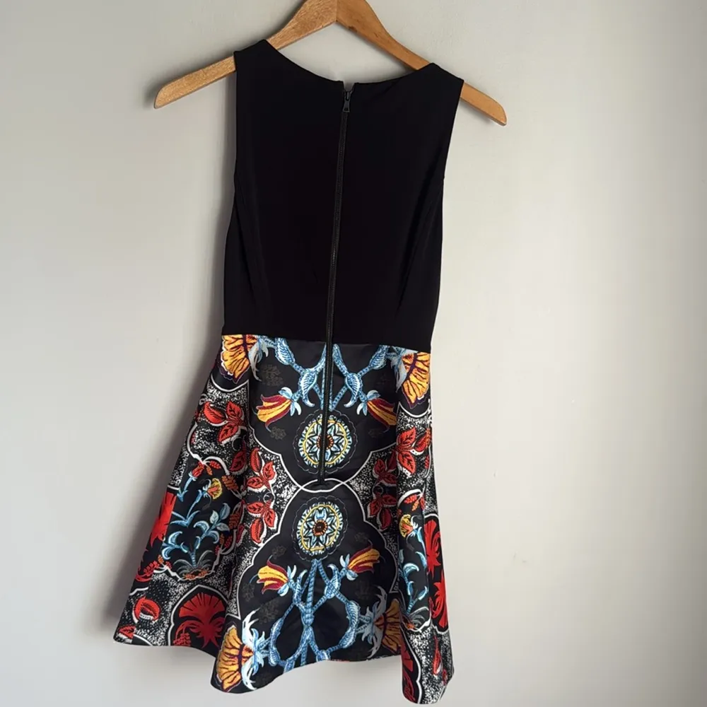 Alice + Olivia Kourtney Box Pleat Dress Baroque Multi 0 - Image 3